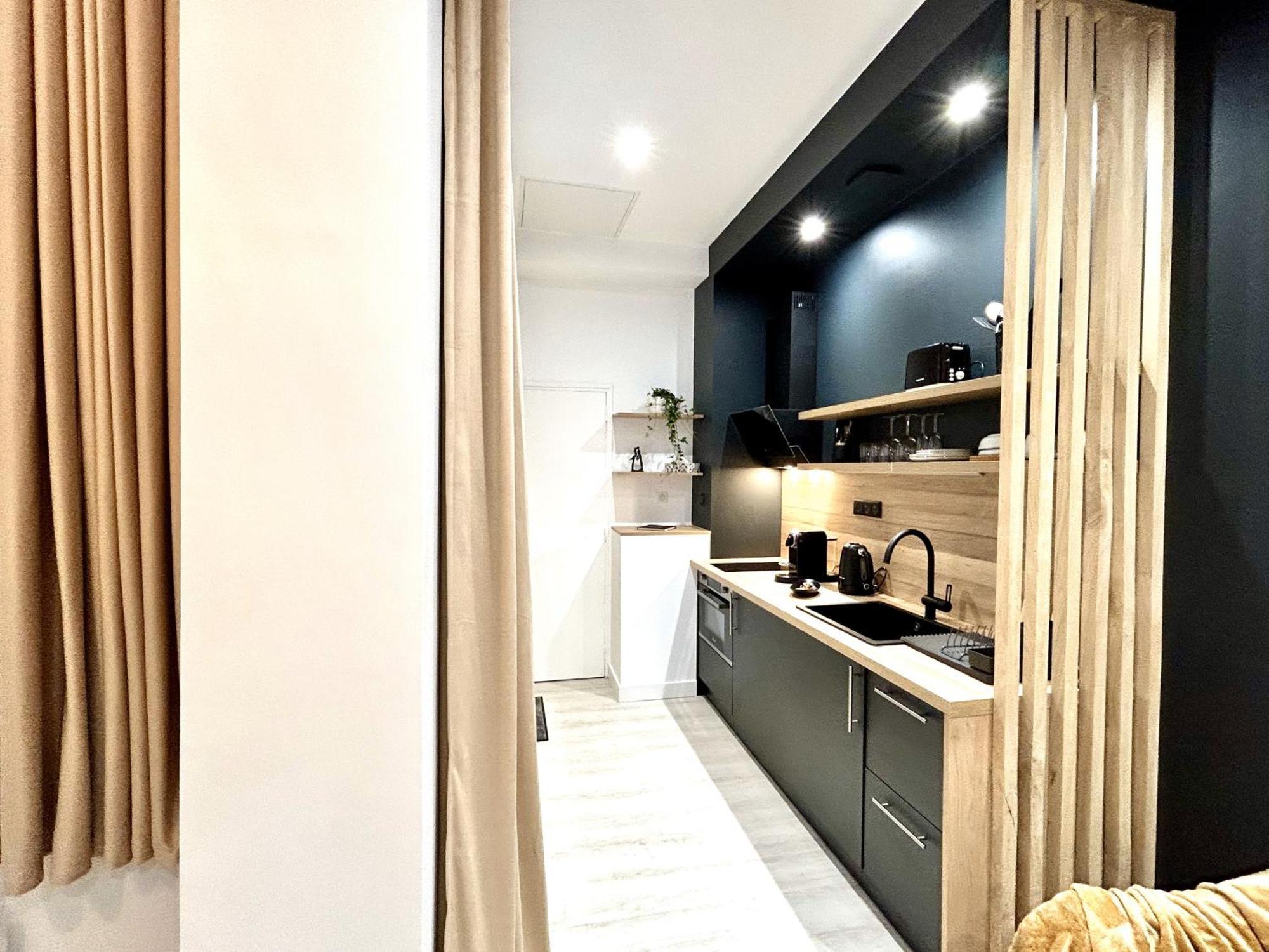 Suite Cosy Jacuzzi Troyes - Secrets D'Ana Esterno foto