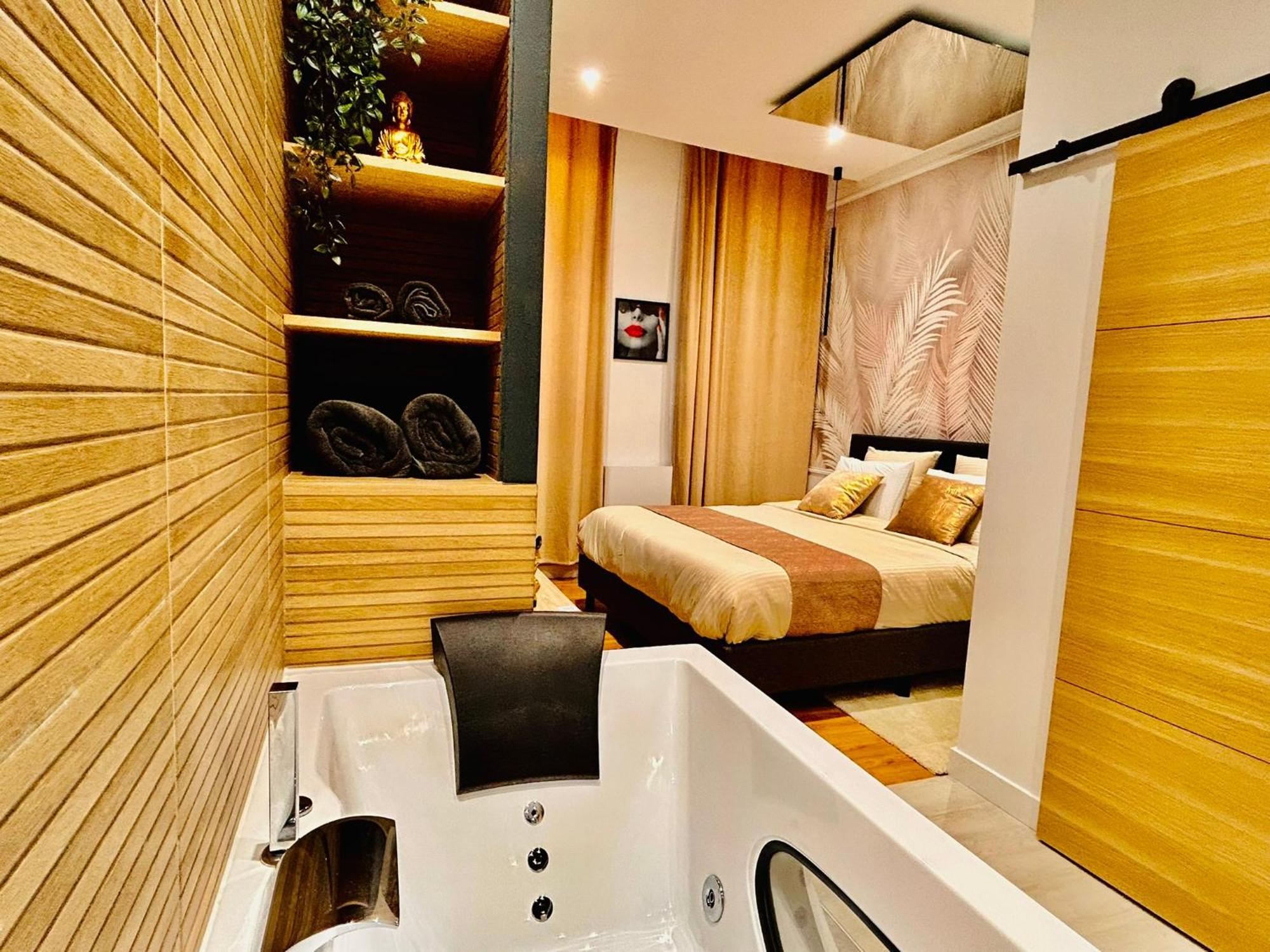 Suite Cosy Jacuzzi Troyes - Secrets D'Ana Esterno foto